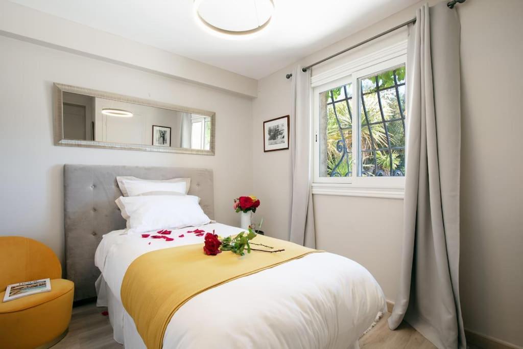 Le Castel Rose Super Cannes, Face Aux Iles De Lerins Vallauris Zewnętrze zdjęcie